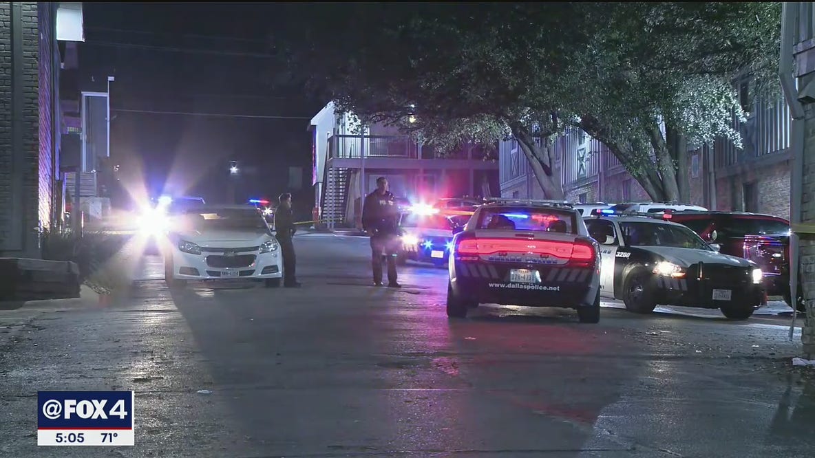 Dallas police officer shot in hand responding to apartment burglary call